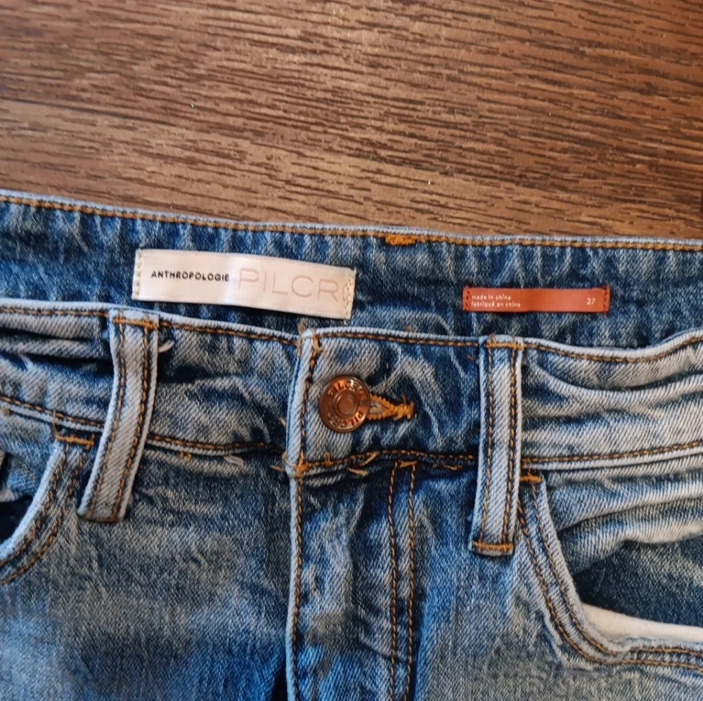 Anthropologie Pilcro Denim Mid-Thigh Shorts Size 27 - Picture 2 of 3